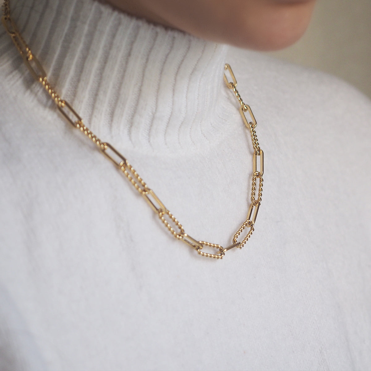 Amar Twist Chain Necklace - éclater jewellery