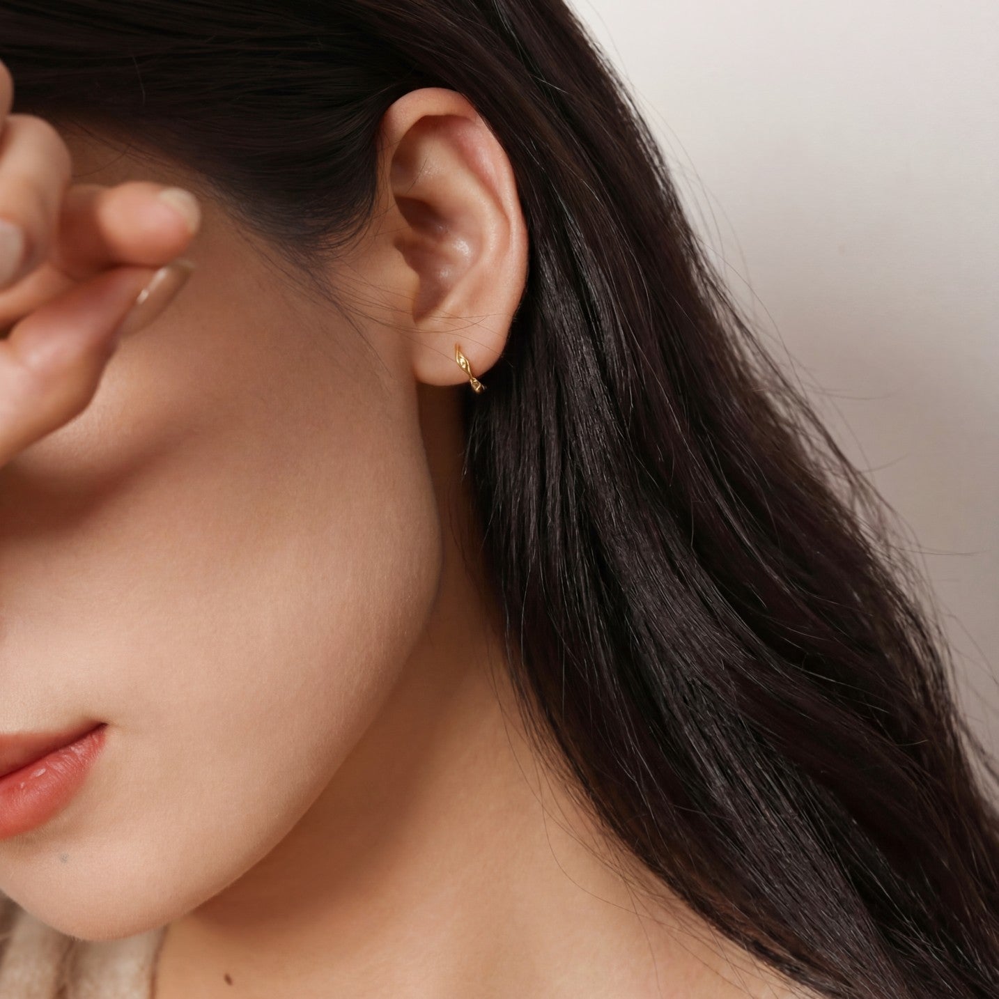 Greta Twisted Hoop Earrings