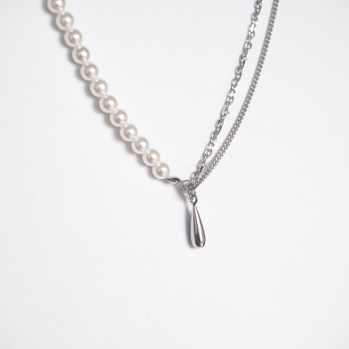 Mixed Pearls Waterdrop Necklace - éclater jewellery