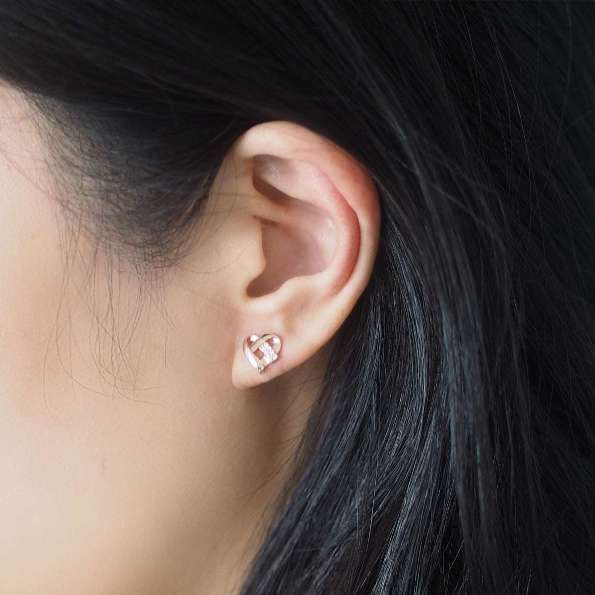 Pacay Heart Stud Earrings