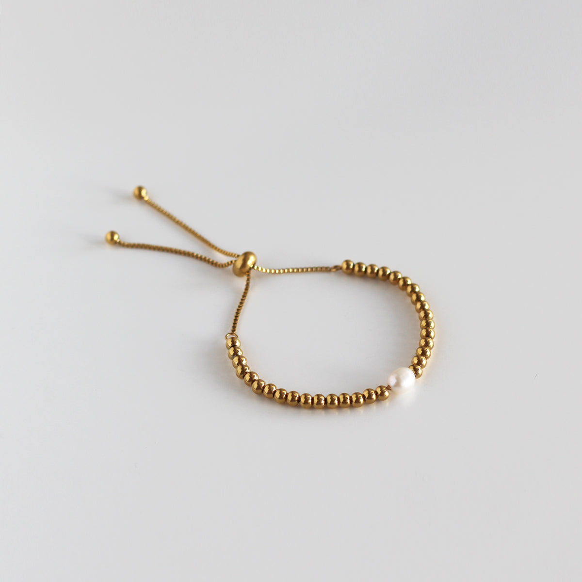 Collins Pearl Drawstring Bracelet - éclater jewellery