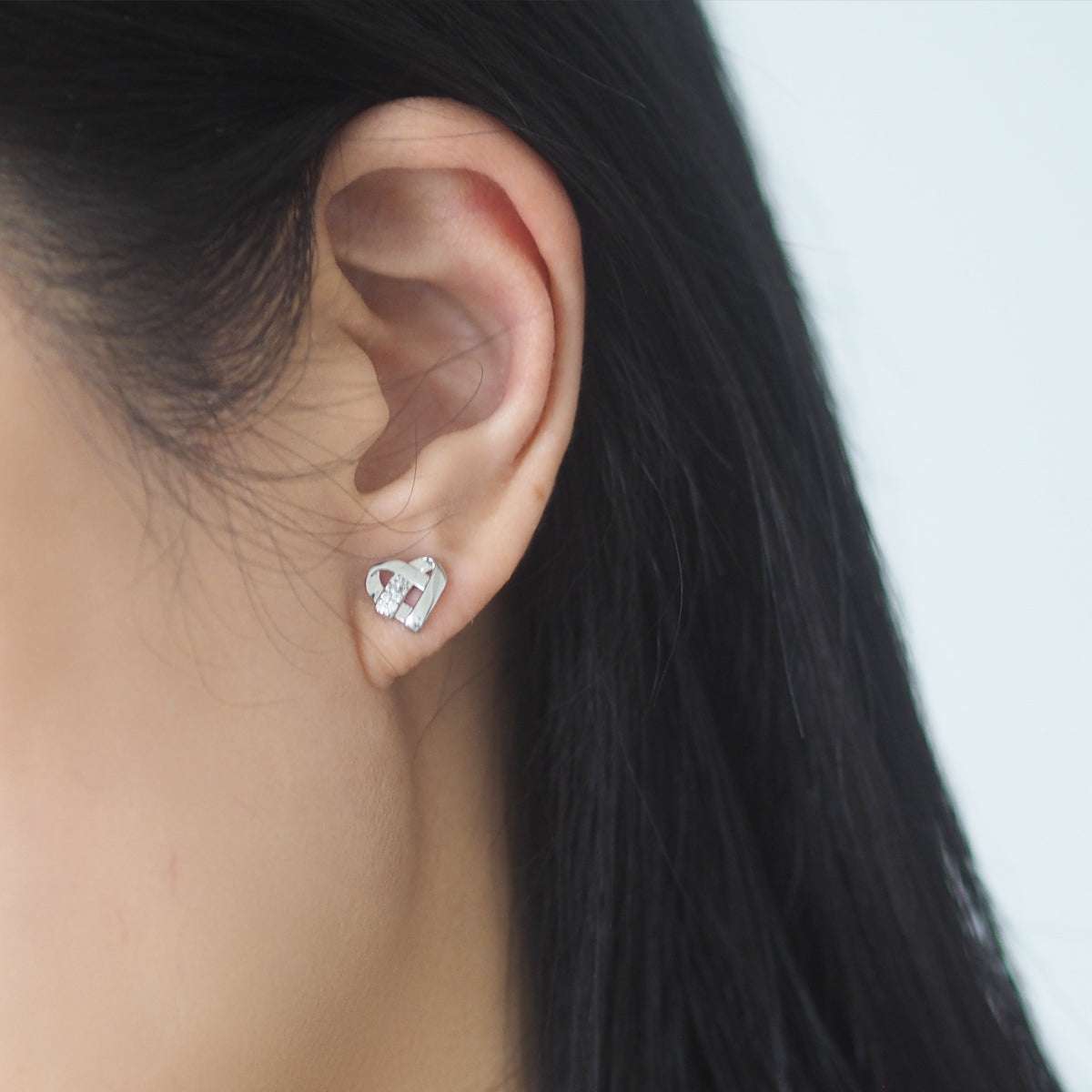 Pacay Heart Stud Earrings