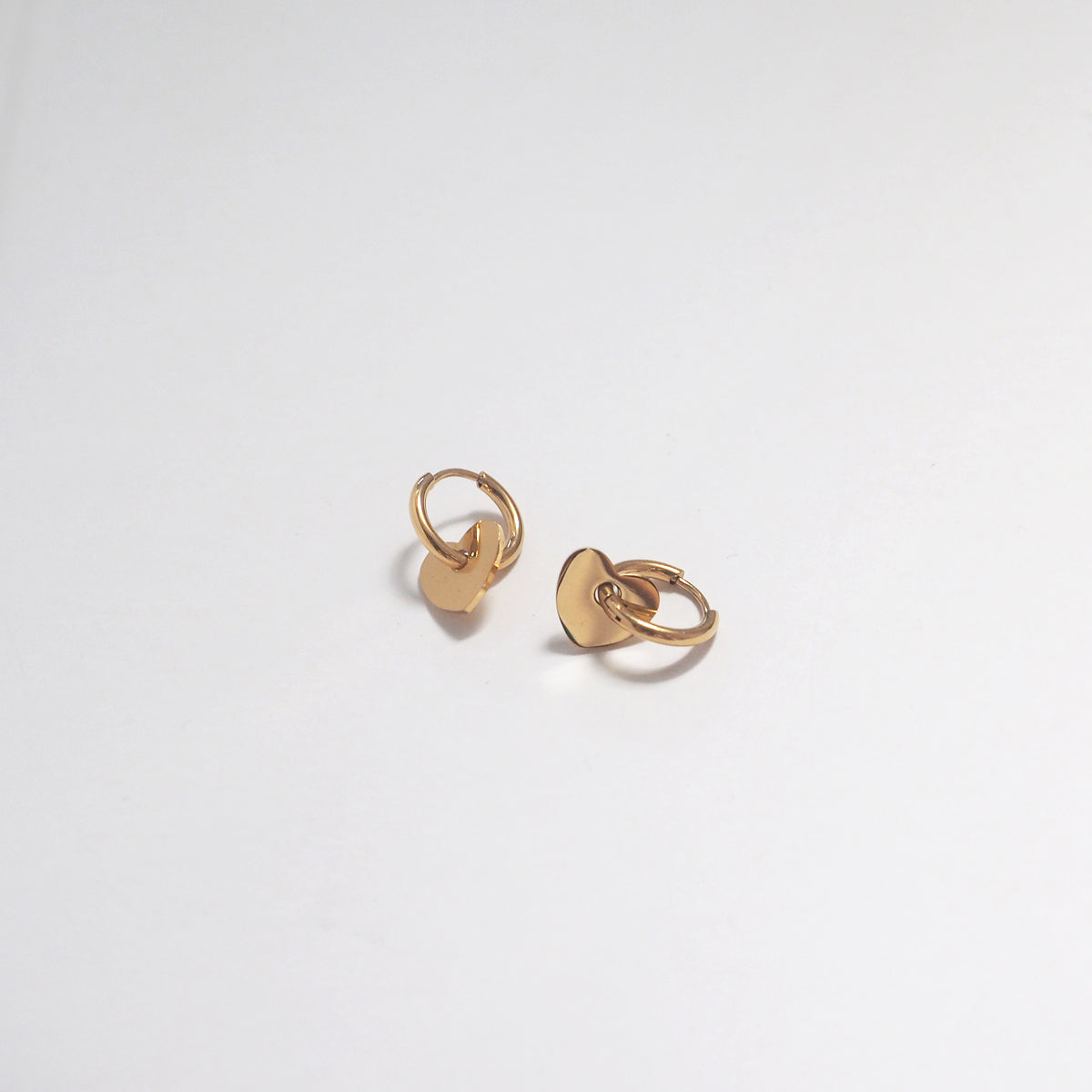 Kairi Heart Hoop Earrings