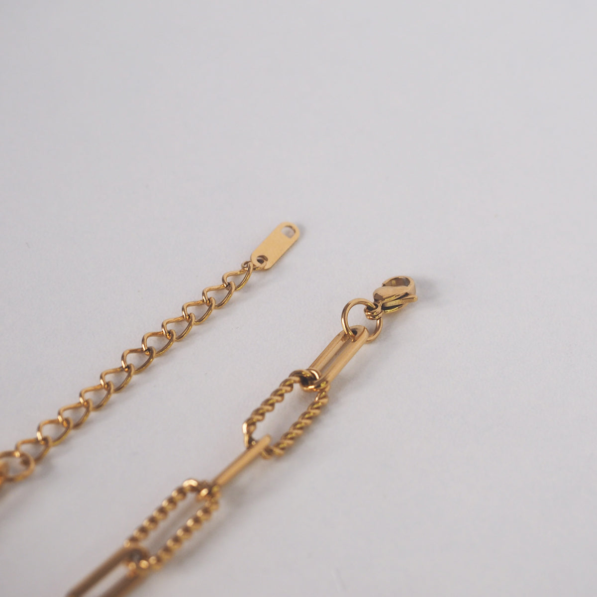 Amar Twist Chain Necklace - éclater jewellery