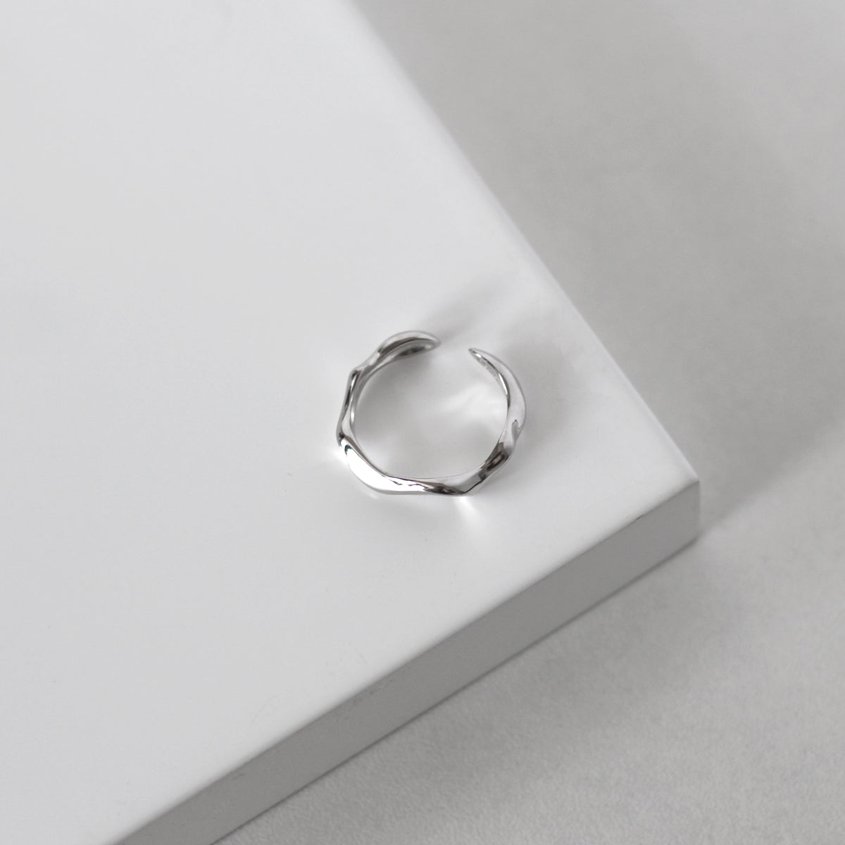 Paisley Irregular Wave Ring - éclater jewellery