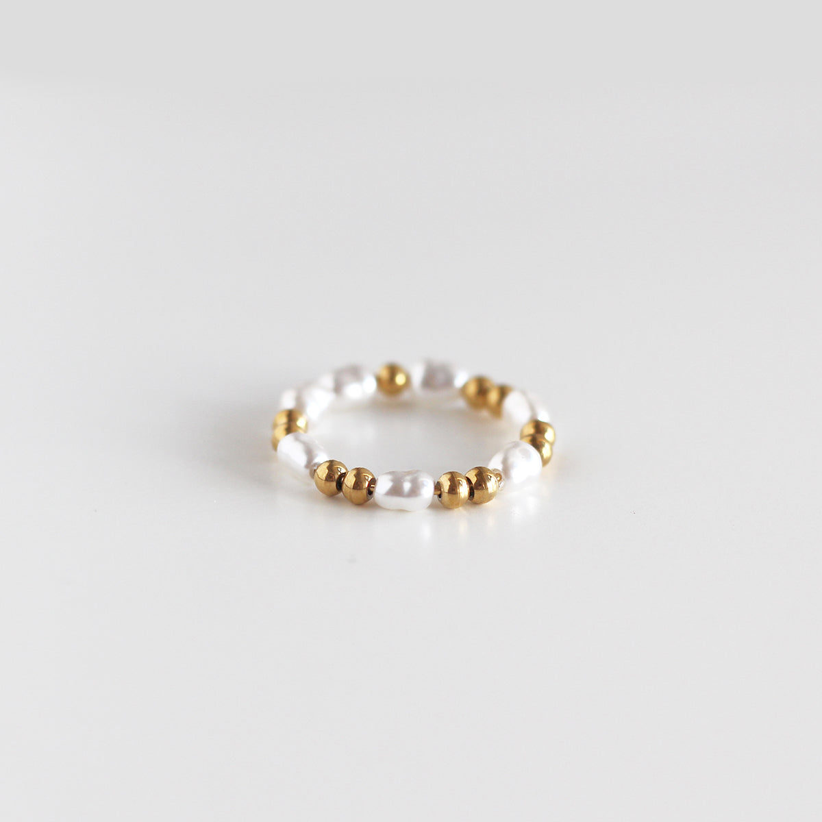 Journee Pearls Ring