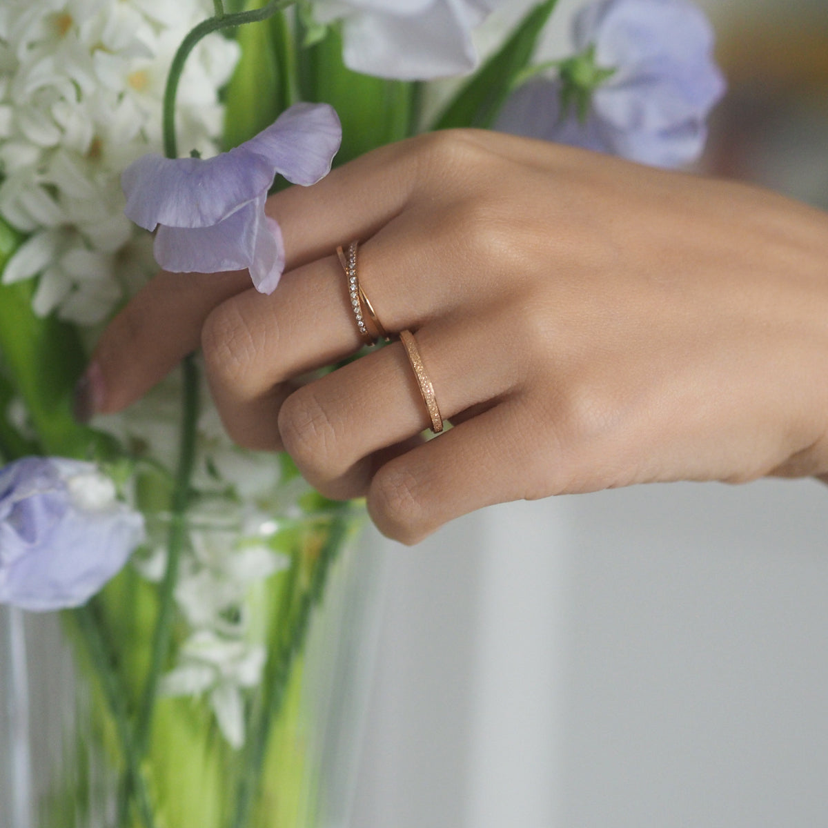 Anya Cross Ring - éclater jewellery