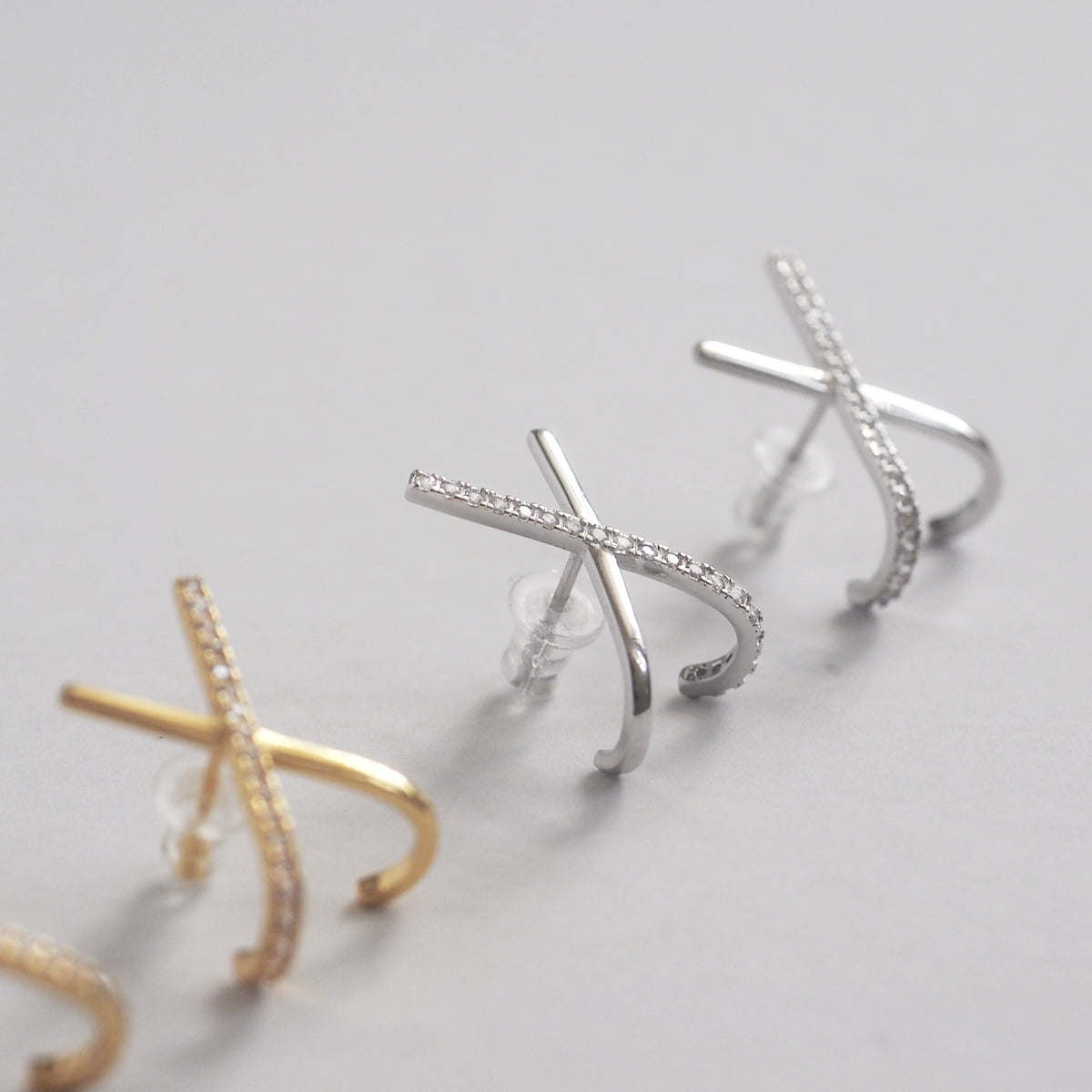 Ellie Cross Zircon Earrings