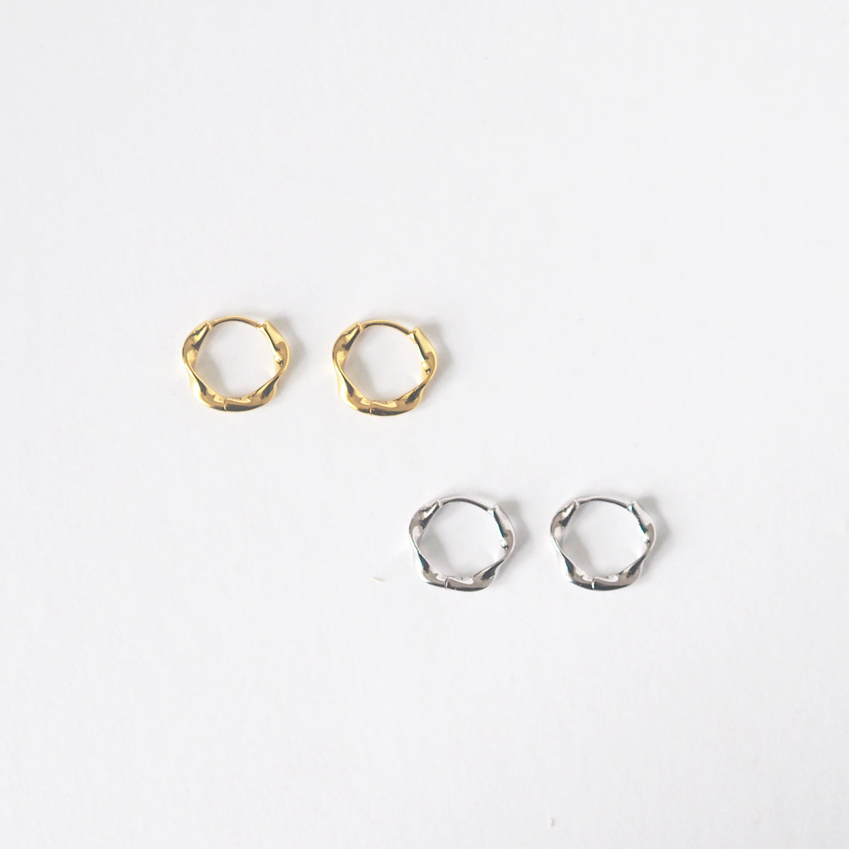Glyn Twist Hoop Earrings