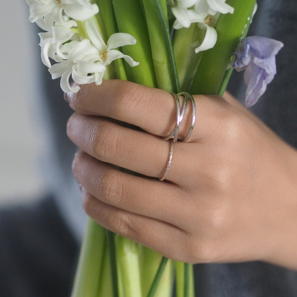Aurora Cross Ring - éclater jewellery
