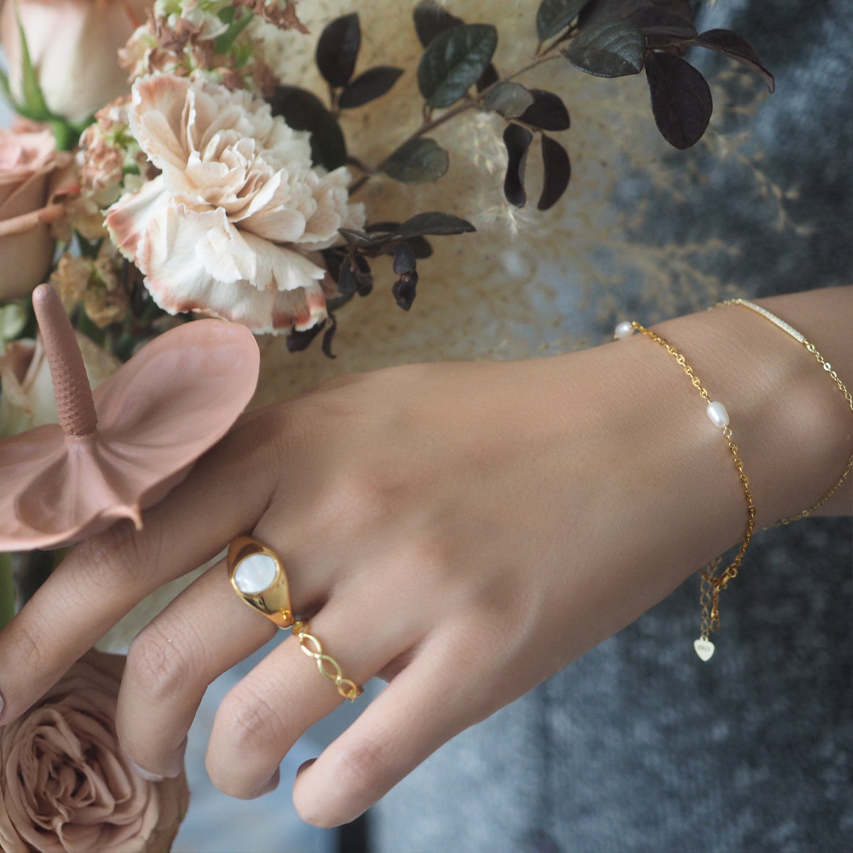 Noeele Pearls Bracelet
