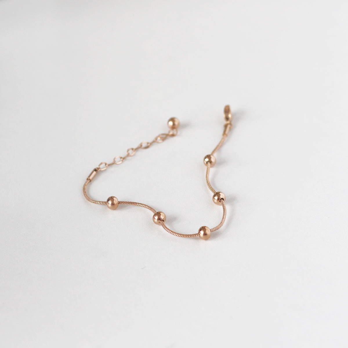 Collis Herringbone Ball Bracelet - éclater jewellery
