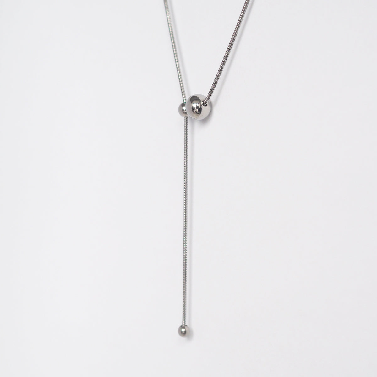 Nisha Drawstring Ball Necklace - éclater jewellery