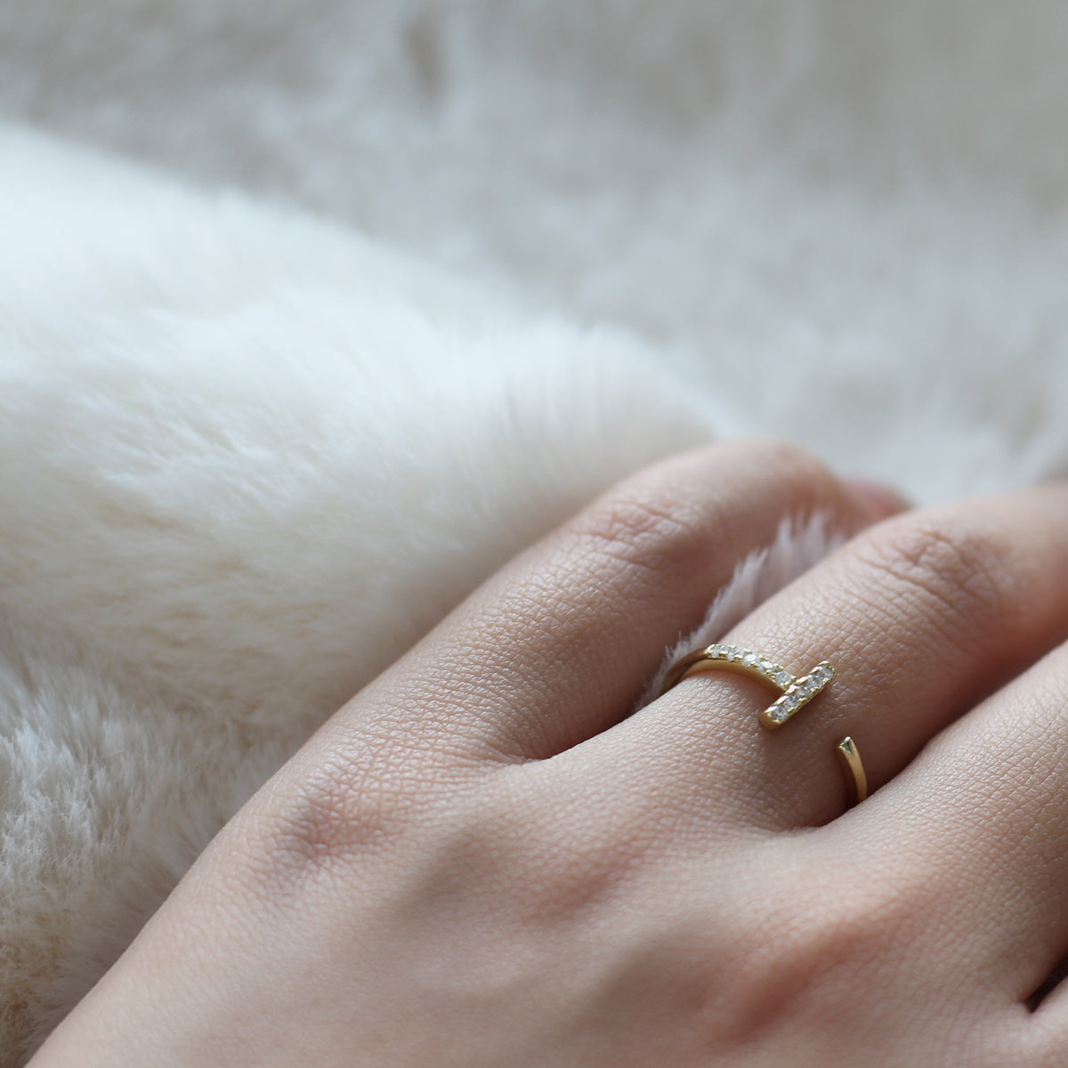 T Ring - éclater jewellery