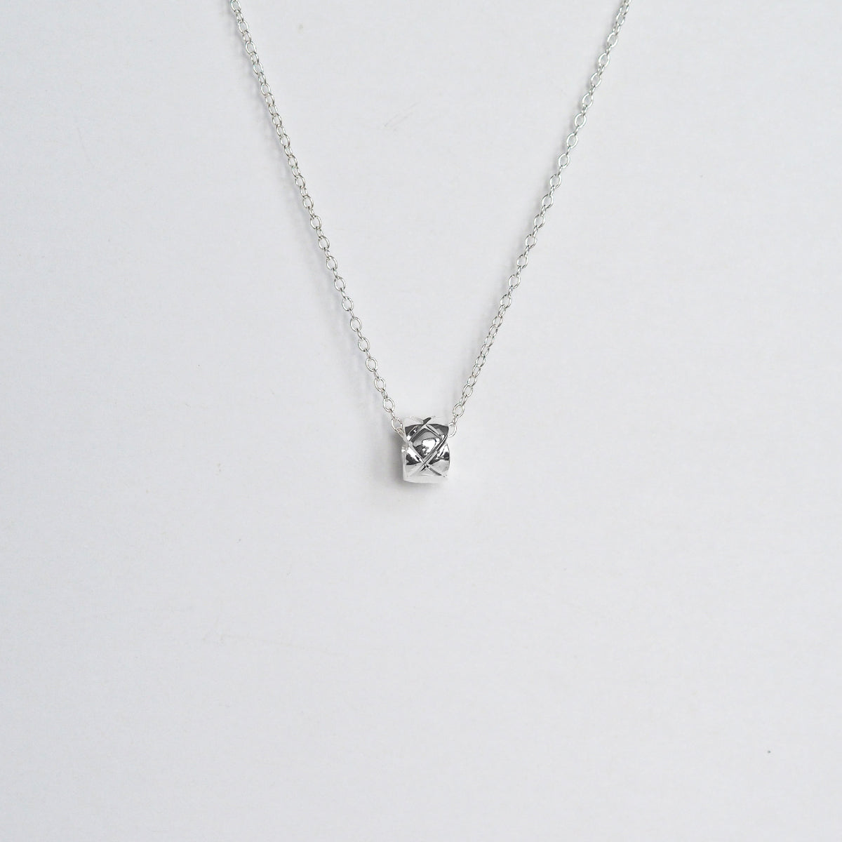 Eiko Mini Cross Hoop Necklace - éclater jewellery