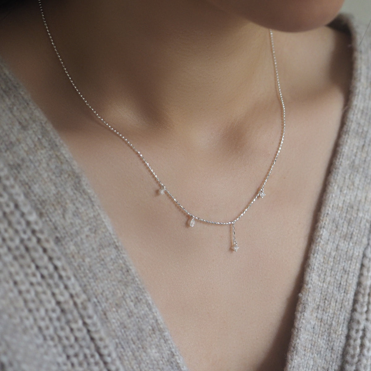 Raley Shinny Drop Necklace - éclater jewellery
