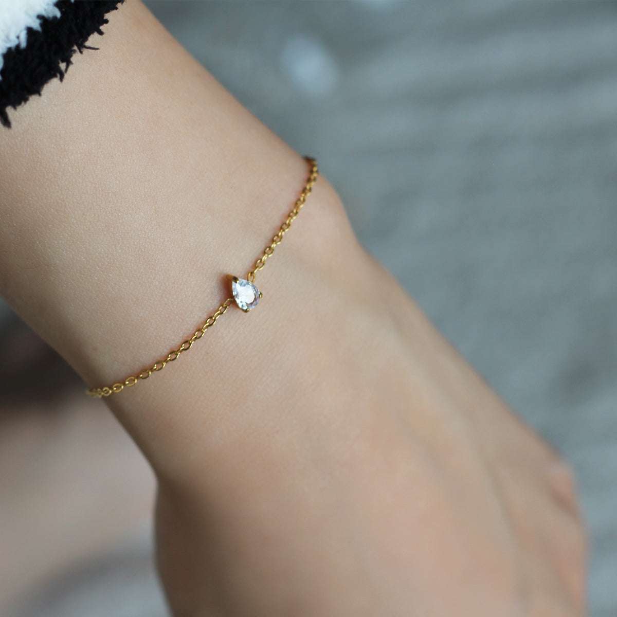 Waterdrop Zircon Bracelet