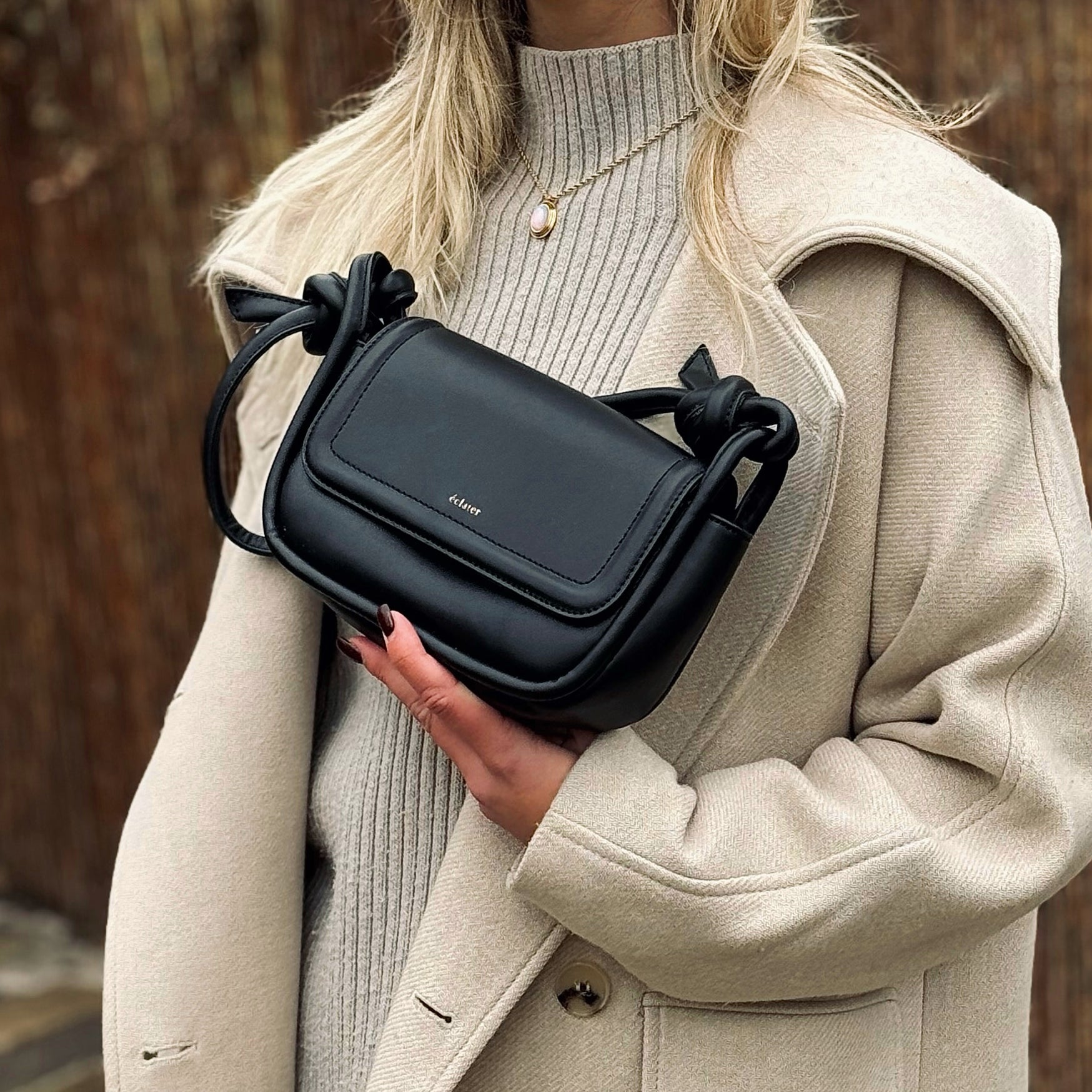 Lorraine Shoulder Bag - Black - éclater jewellery