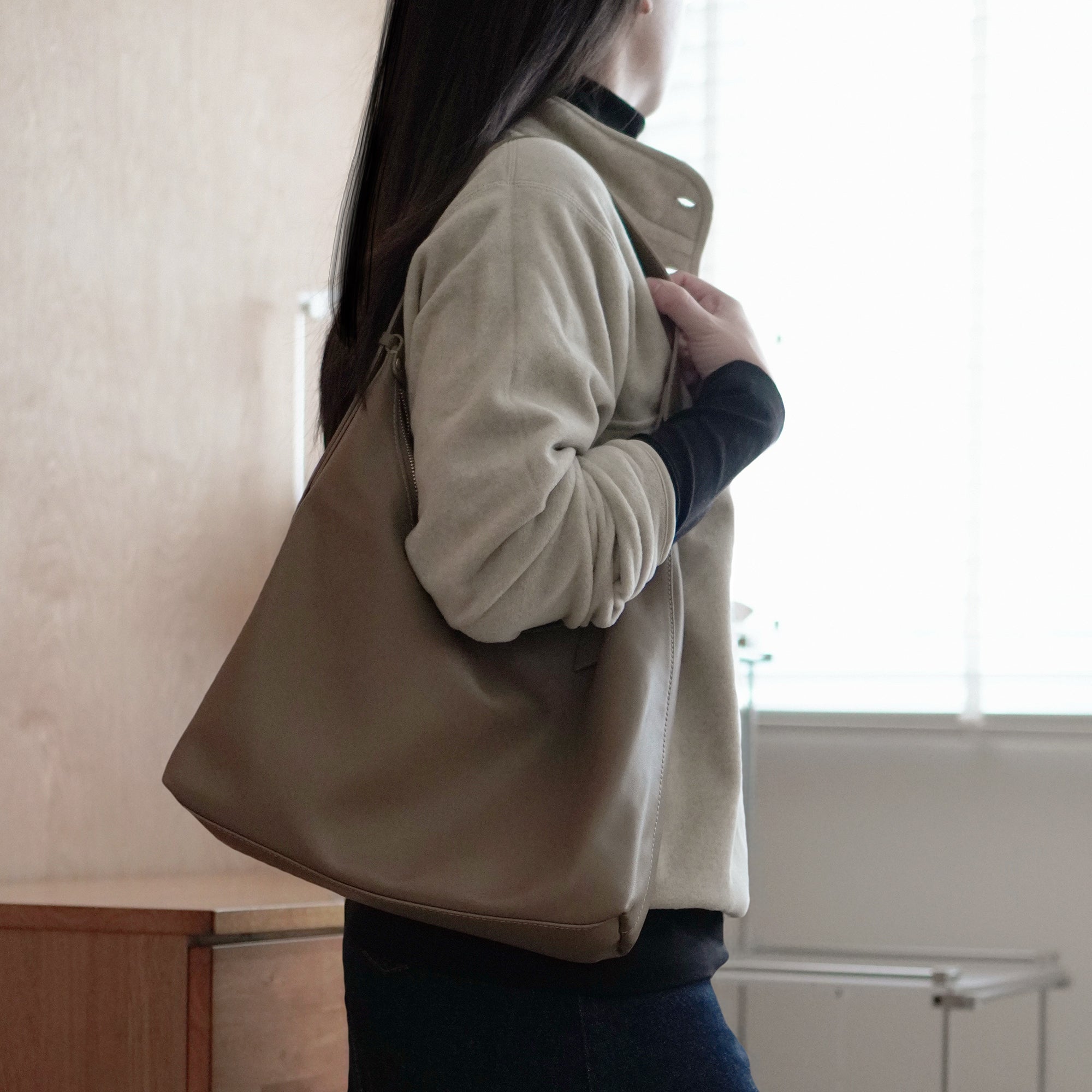 Natalie Leather Tote Bag - Grey - éclater jewellery
