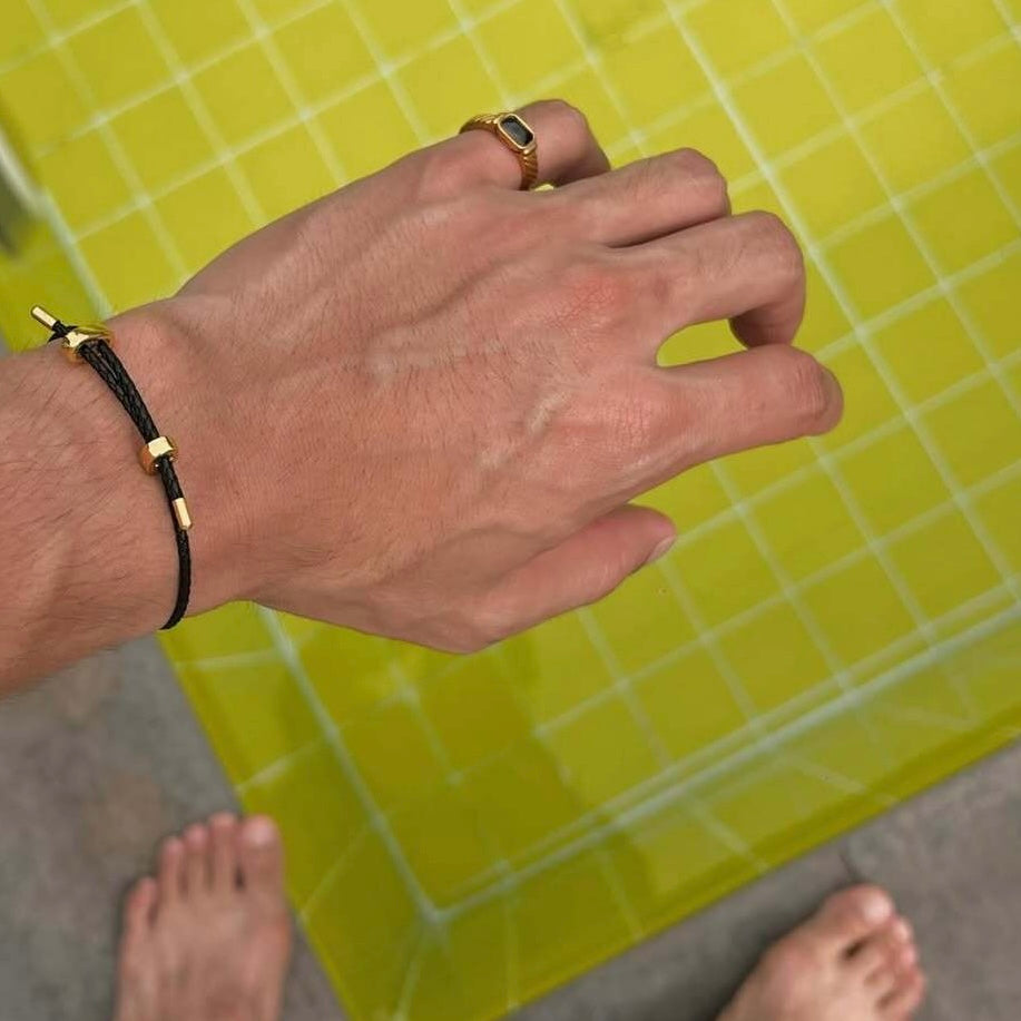 Lucia Black Zirconia Ring