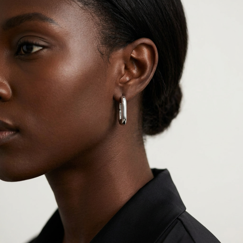 Avery Bold Hoop Earrings