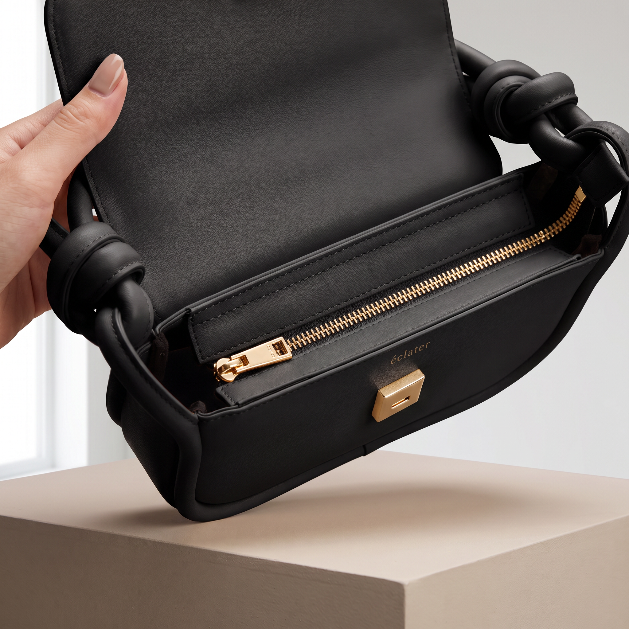 Lorraine Shoulder Bag - Black