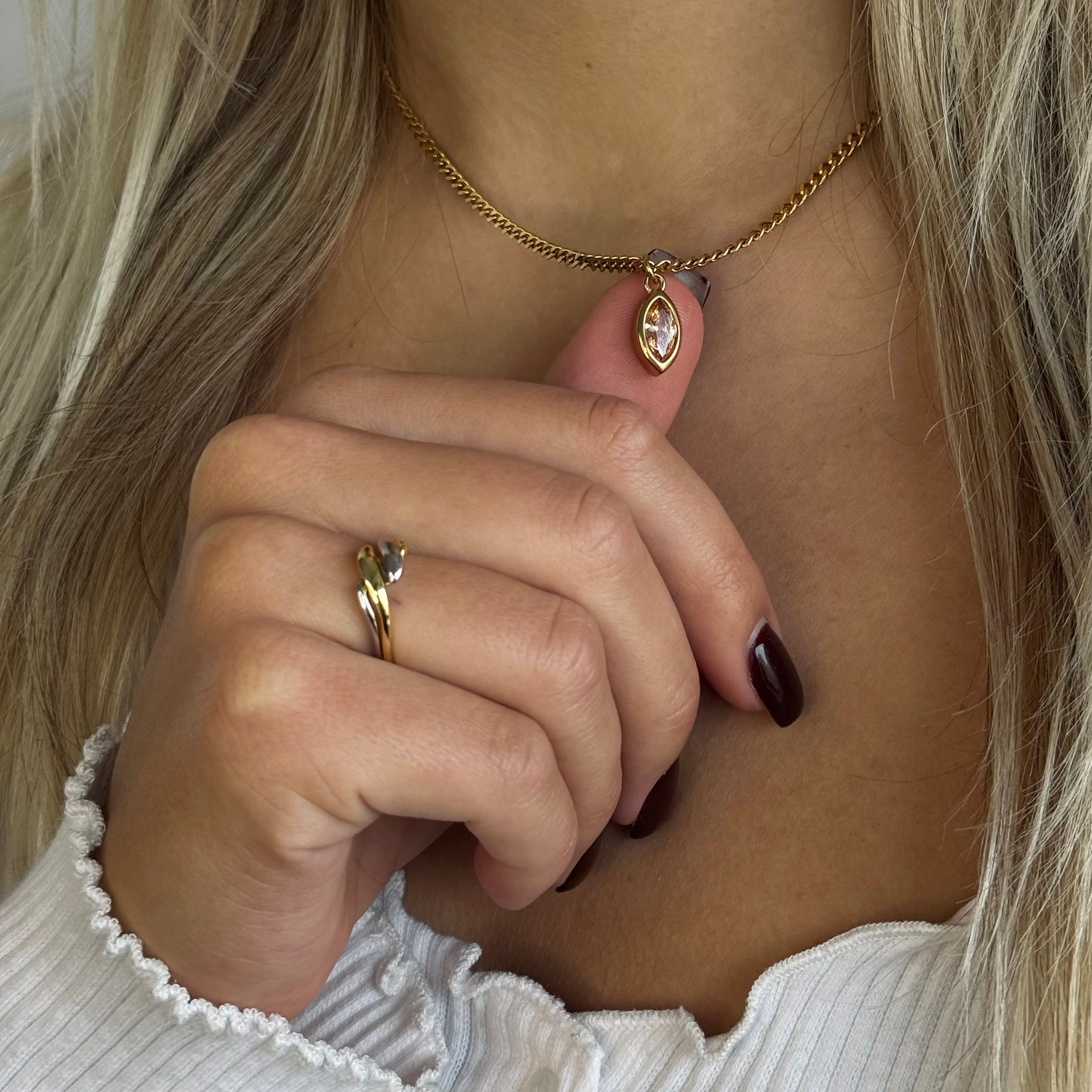 Marlen Ring Set