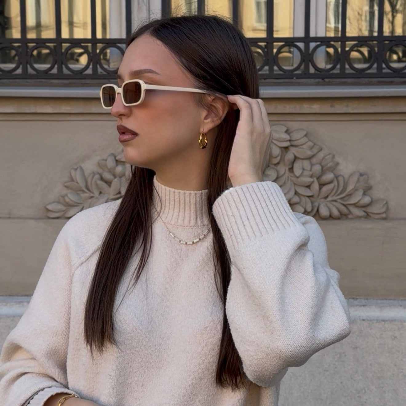 Cano Mother-of-Pearl Joint Necklace