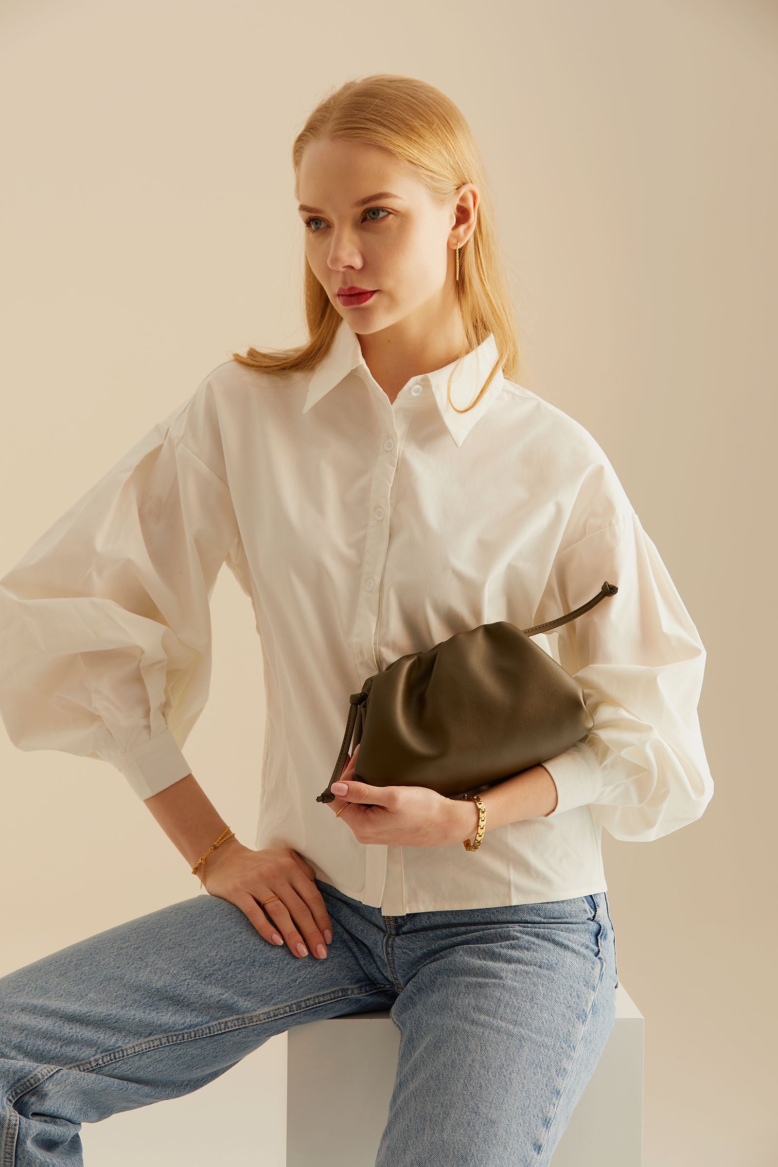 Pouch Gathered Leather Clutch - Green - éclater jewellery