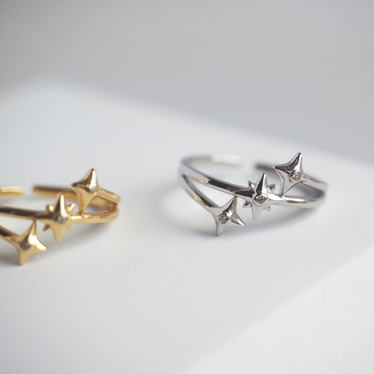 Janine Starry Ring