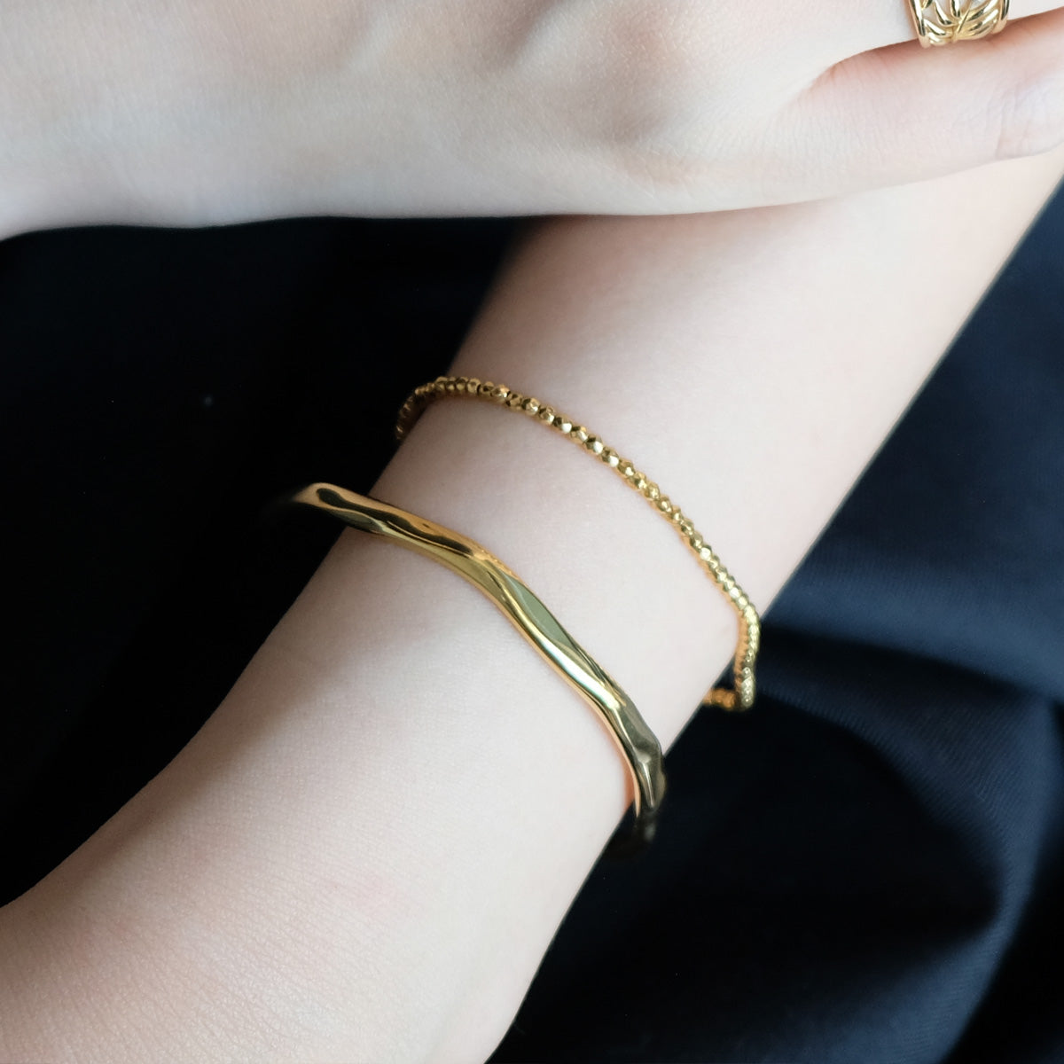 Mae Gold Bead Bracelet - éclater jewellery