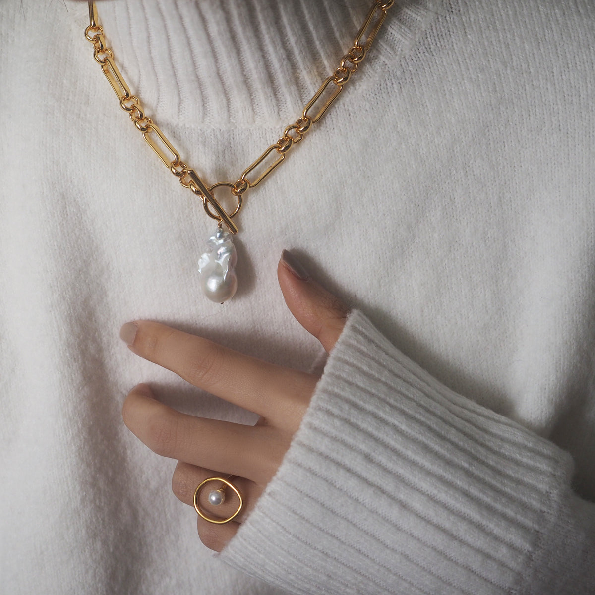 Leonce Pearl Ring