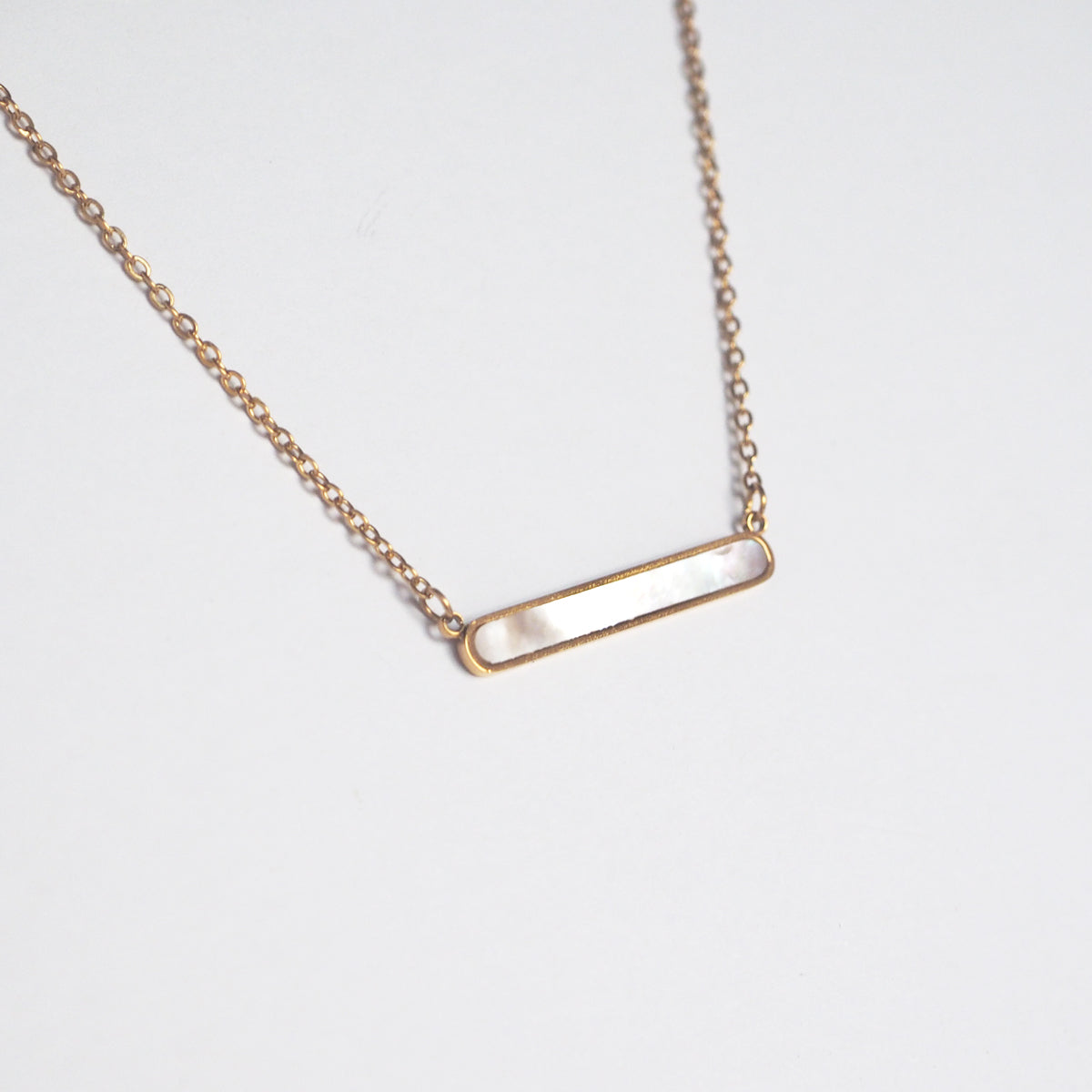 Shell Bar Necklace - éclater jewellery