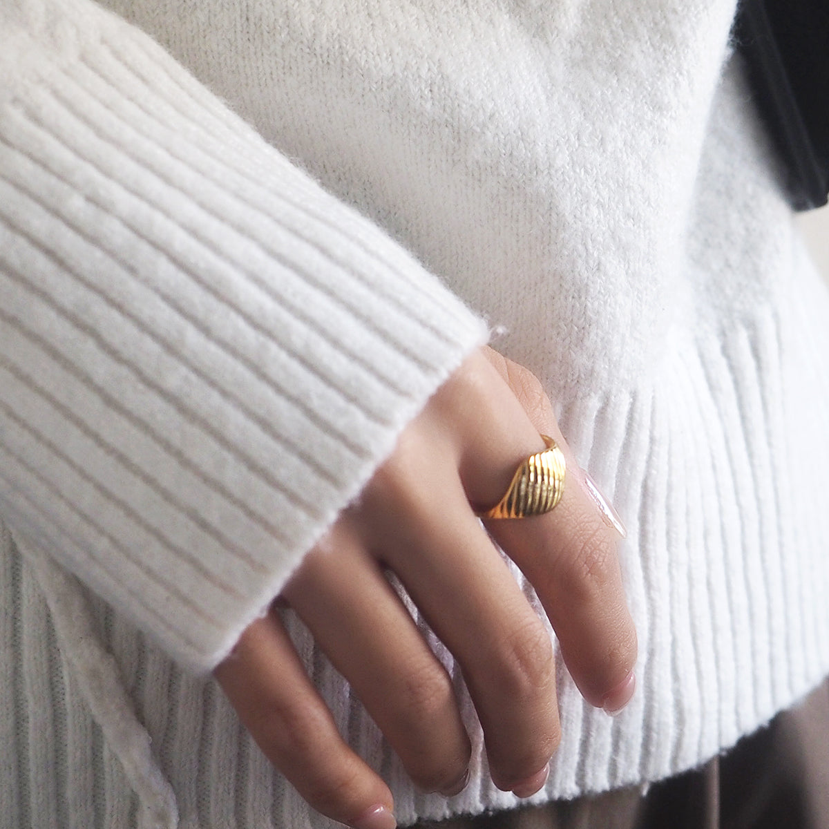 Gia Ridge Design Ring