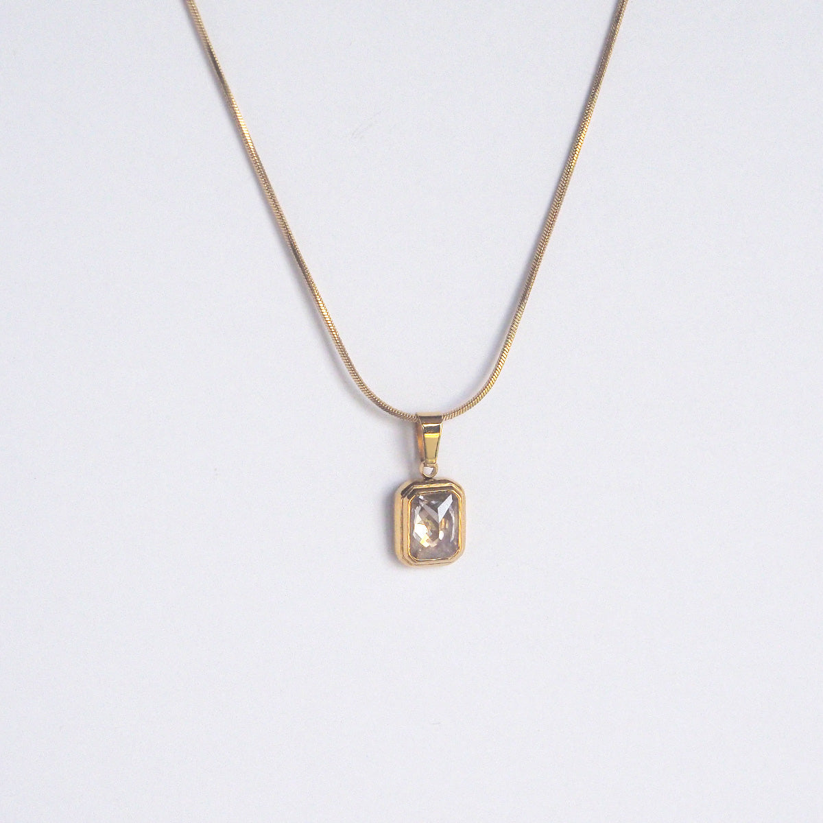 Chantal Gemstone Necklace - Gold White - éclater jewellery