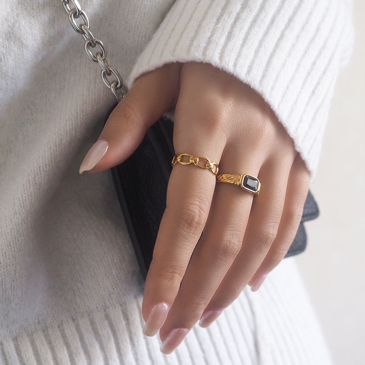 Fina Ring