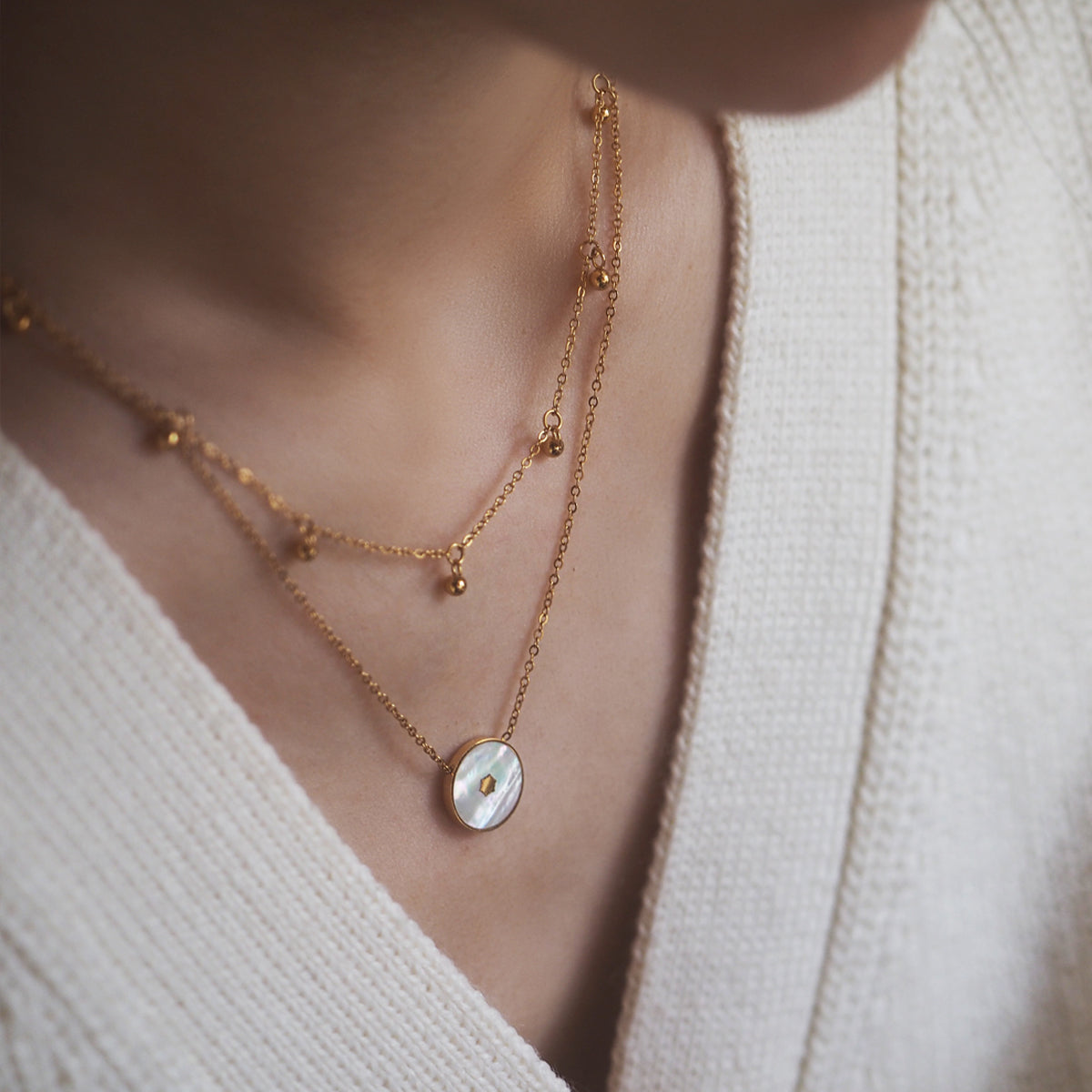 Mother of Pearl Disc Necklace - éclater jewellery