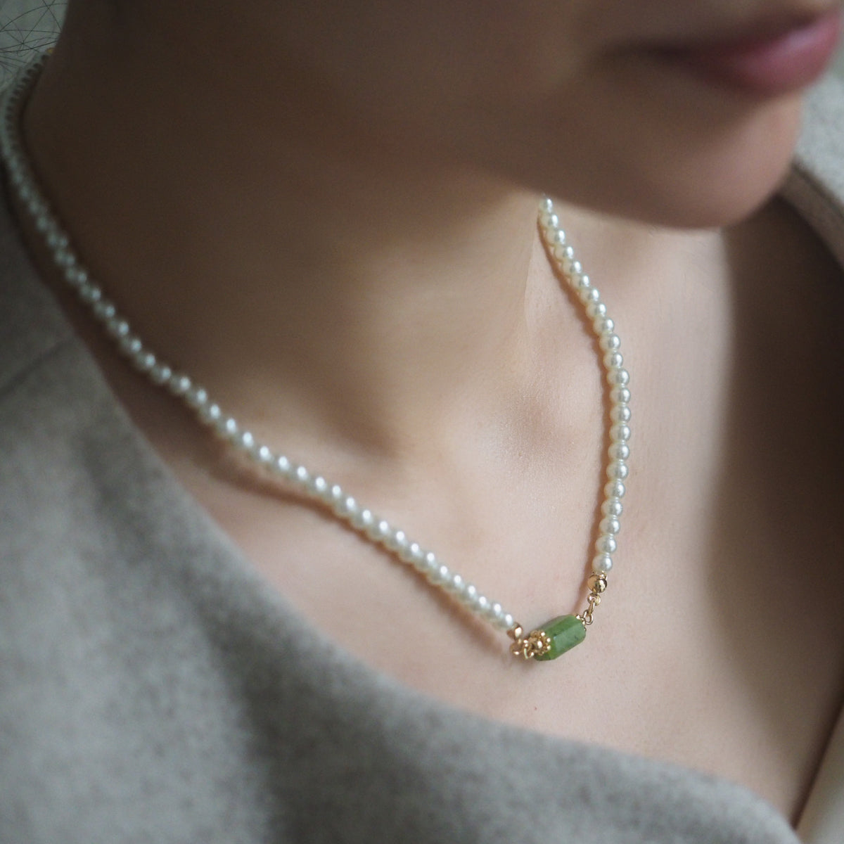 Elisa Pearls Crystal Necklace - éclater jewellery