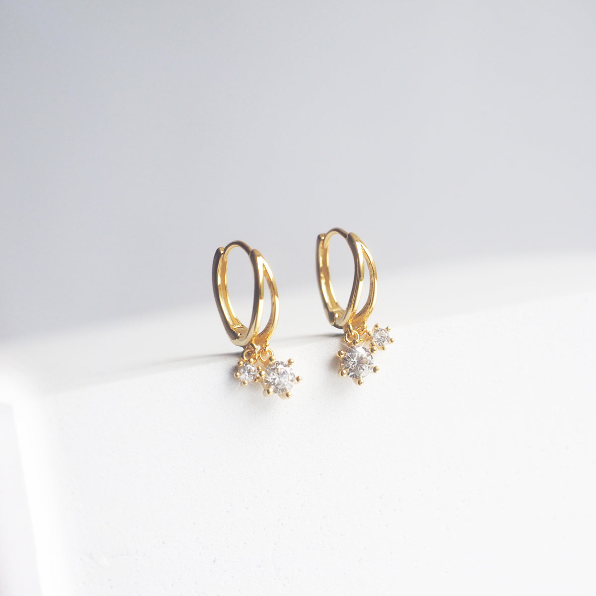 Lori Cubic Zironia Hoop Earrings - éclater jewellery