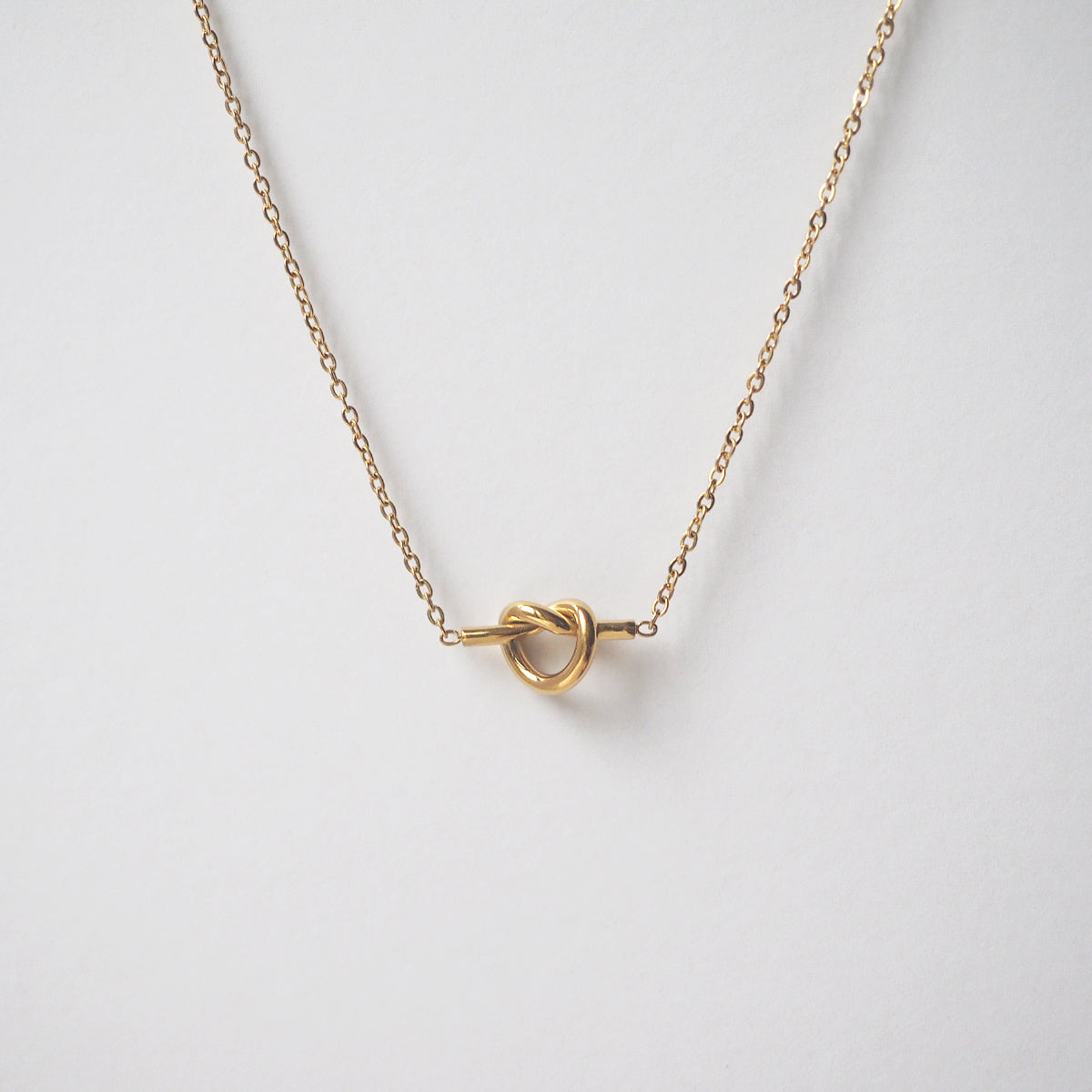 Knot Necklace