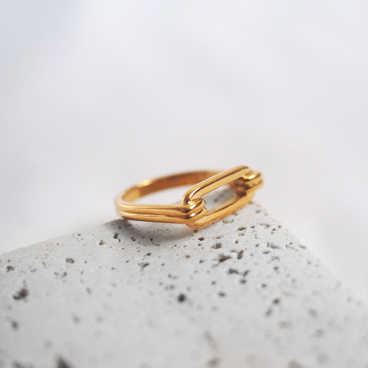 Reba Ring
