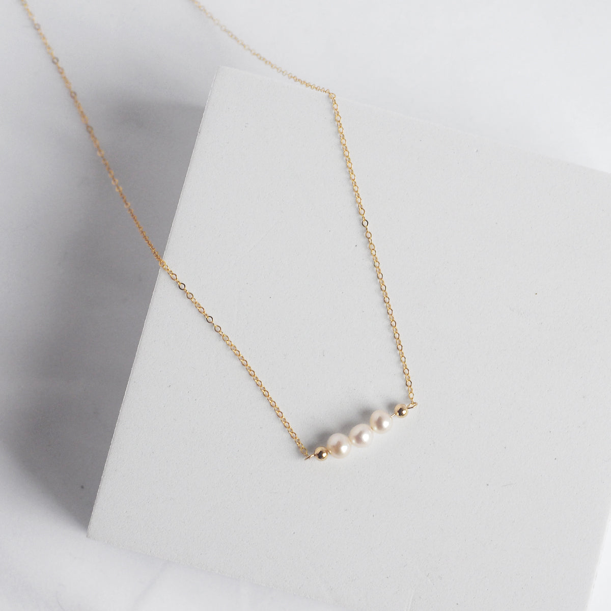 Maelys Pearls Necklace