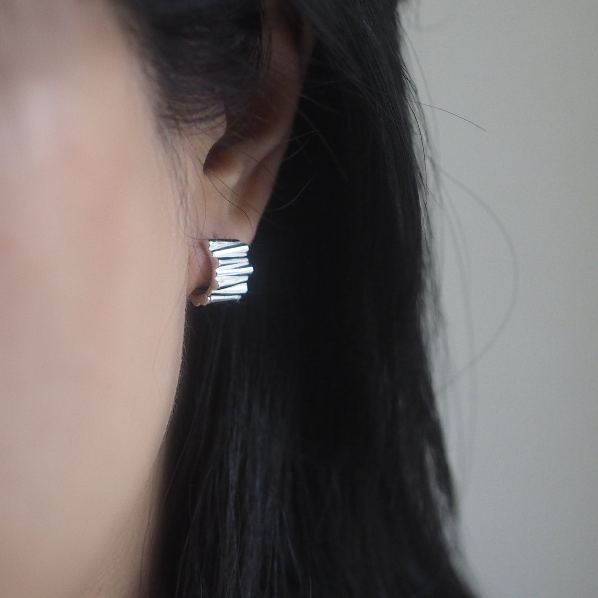 Scoutt Hoop Earrings - éclater jewellery