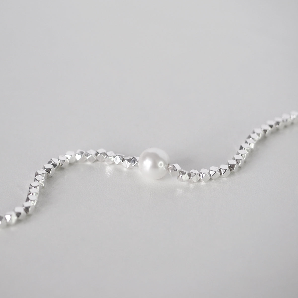 Tisha Pearl Gravel Bracelet