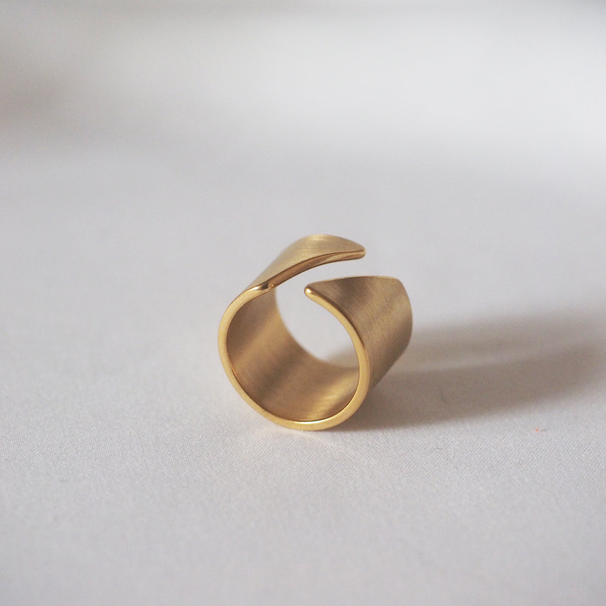 Gladys Oblique Opening Ring