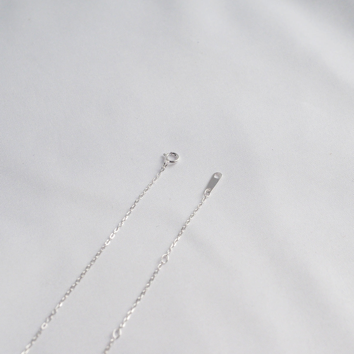 Olisa 2-Tone Ball Necklace