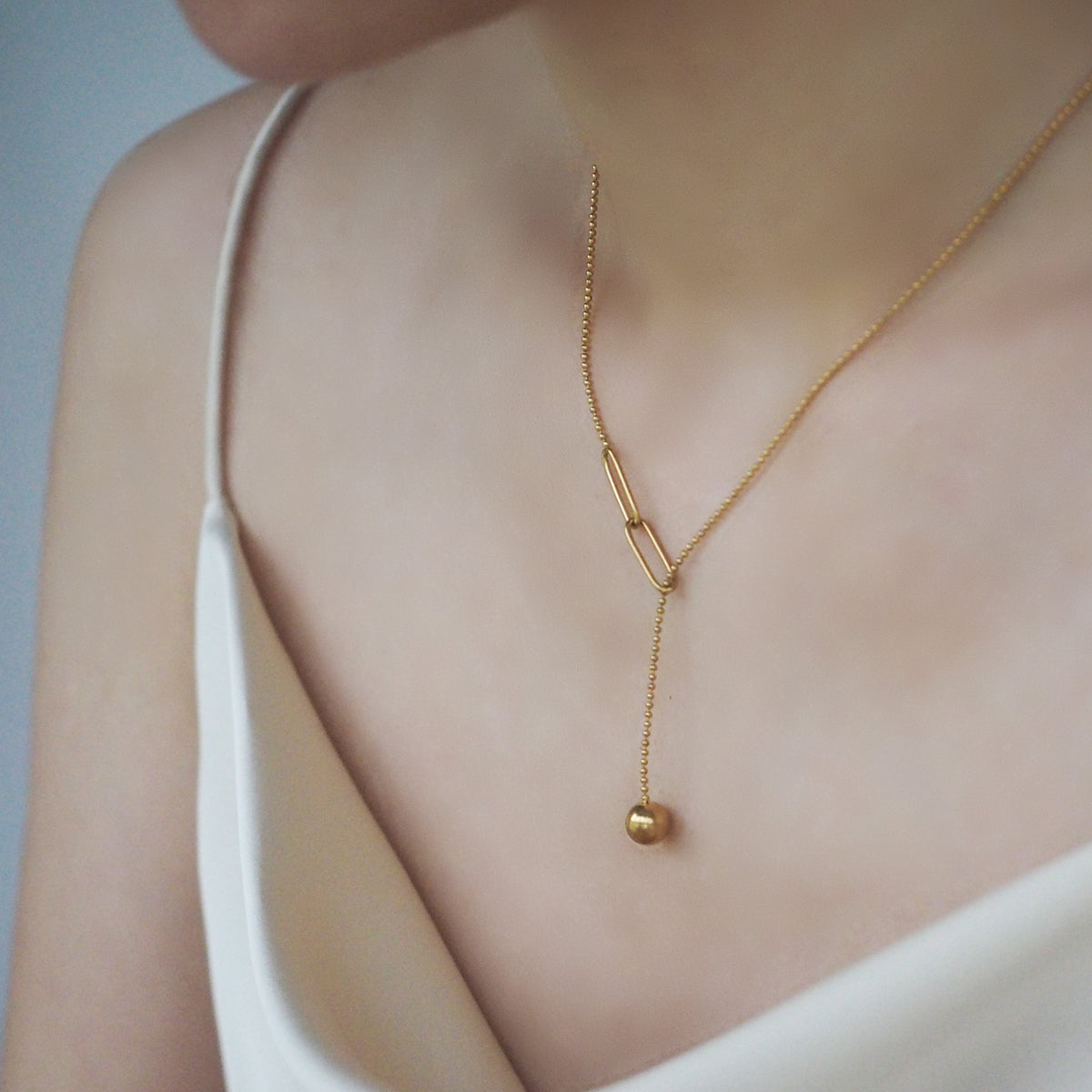 Gena Drop Ball Necklace - éclater jewellery
