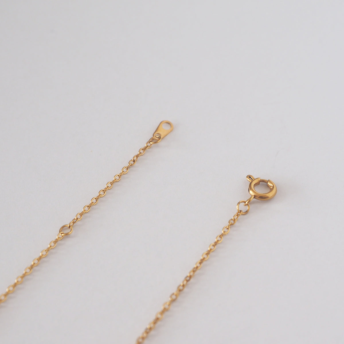 Shell Bar Necklace - éclater jewellery