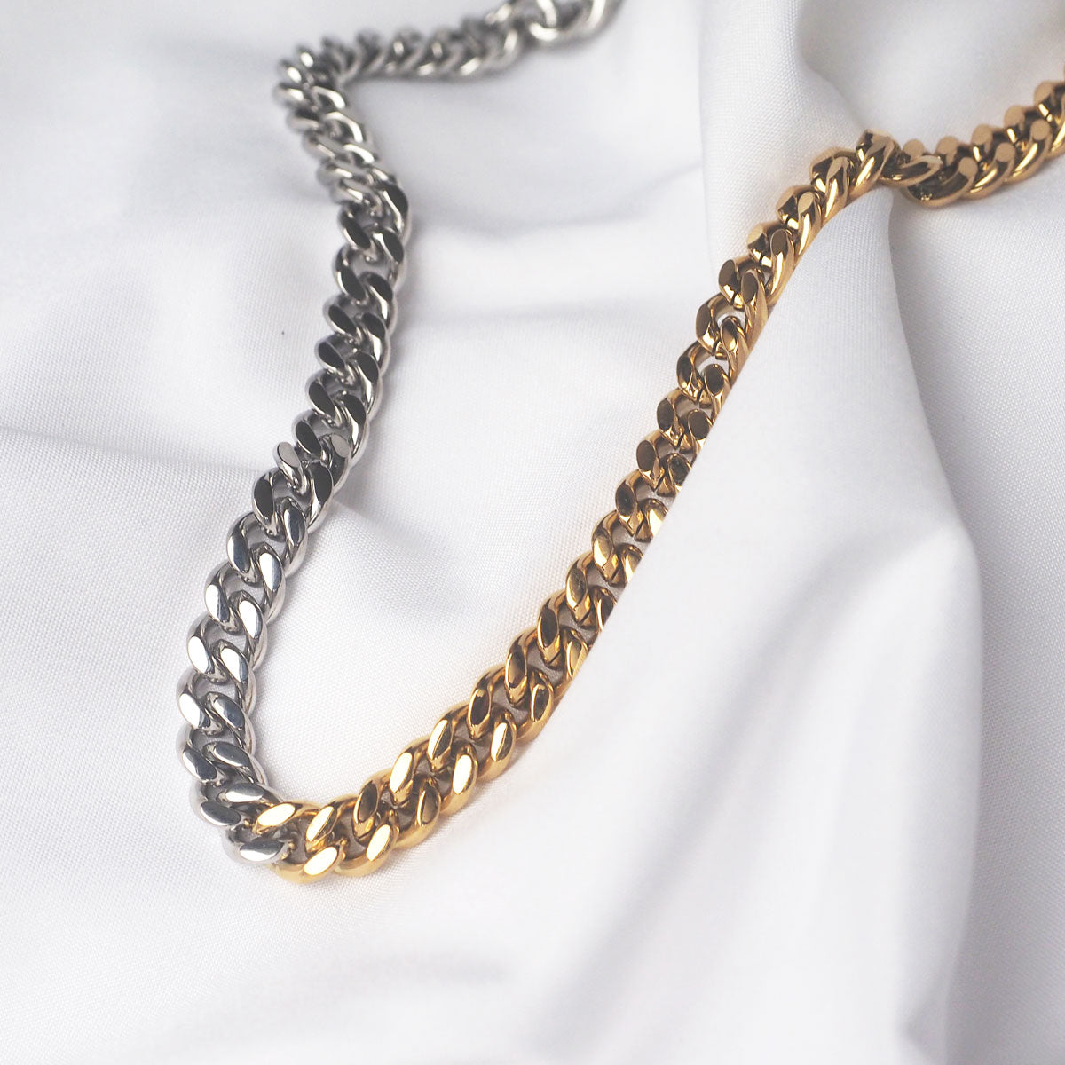 Denisha 2-Tone Necklace - éclater jewellery