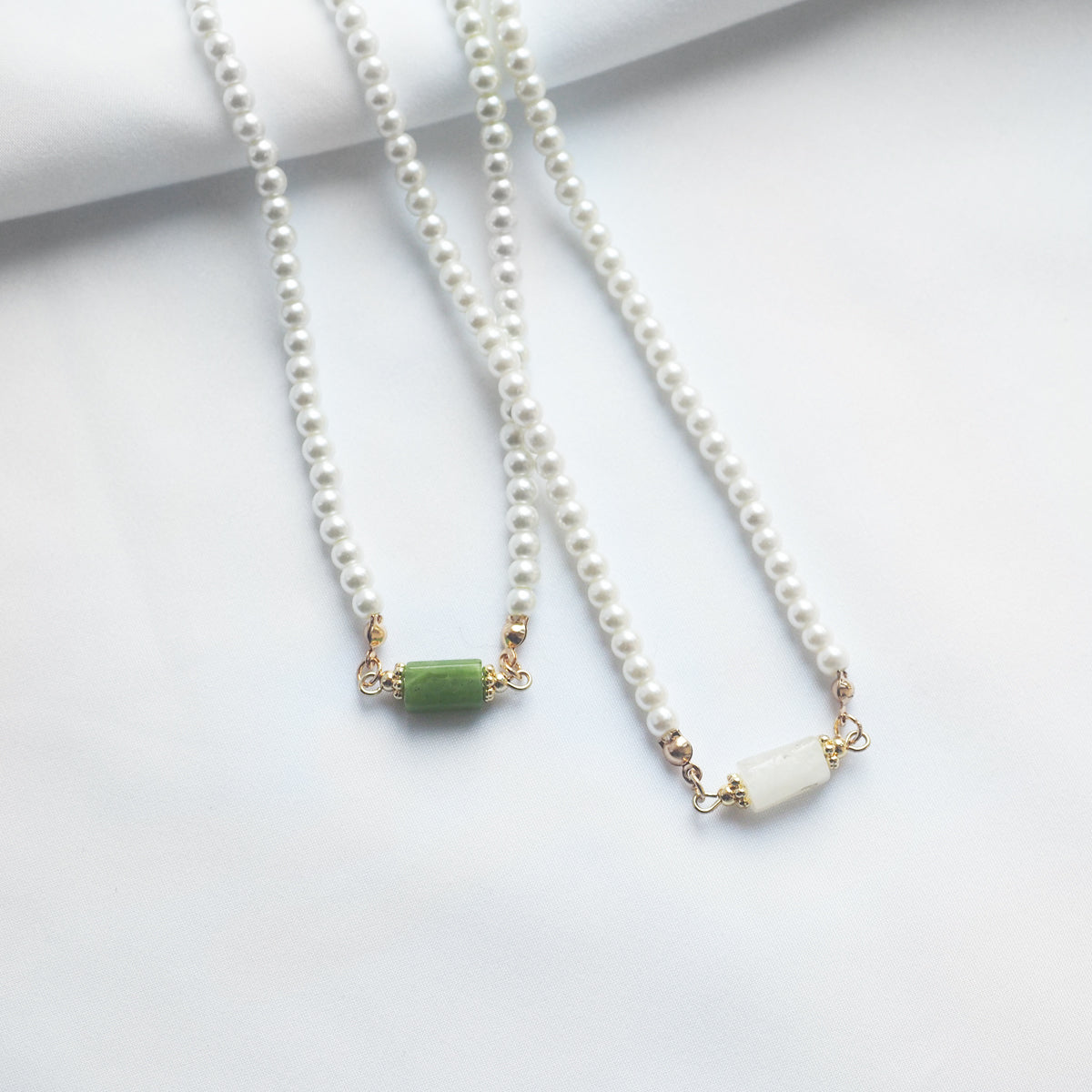 Elisa Pearls Crystal Necklace - éclater jewellery
